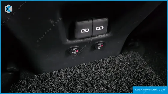TOYOTA RAV4 2.5 2WD HYBRID XLE