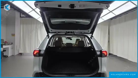 TOYOTA RAV4 2.5 2WD HYBRID XLE