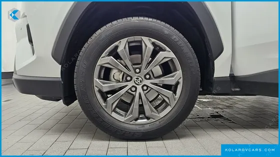 TOYOTA RAV4 2.5 2WD HYBRID XLE