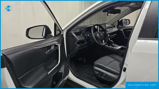 TOYOTA RAV4 2.5 2WD HYBRID XLE