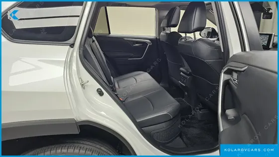 TOYOTA RAV4 2.5 2WD HYBRID XLE
