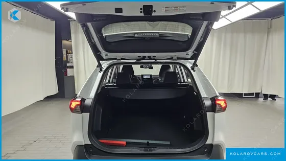 TOYOTA RAV4 2.5 2WD HYBRID XLE