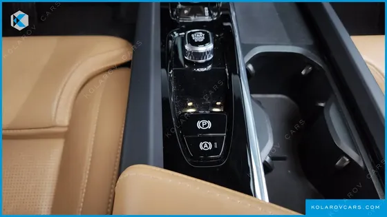 VOLVO XC60 B5 ULTIMATE BRIGHT