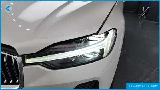 VOLVO XC60 B5 ULTIMATE BRIGHT
