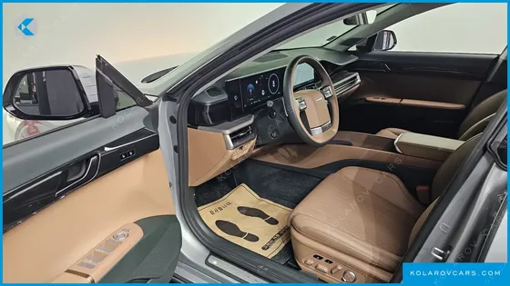 HYUNDAI GRANDEUR CALLIGRAPHY
