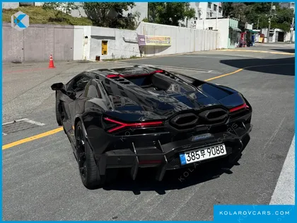 LAMBORGHINI REVUELTO 6.5 V12