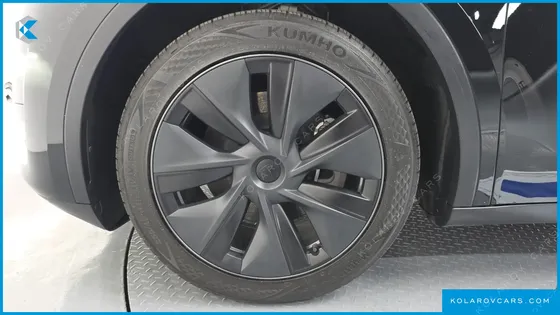 TESLA MODEL Y RWD