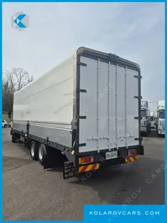 HYUNDAI MEGA TRUCK GOLD