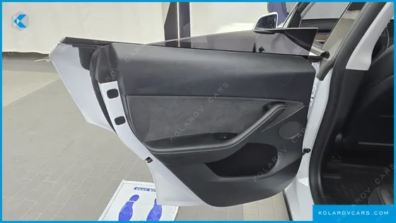 TESLA MODEL Y RWD