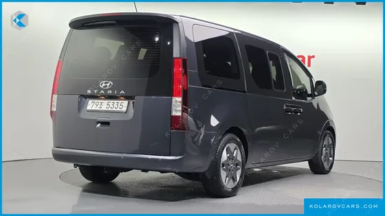 HYUNDAI STARIA TOURER 11-SEATER