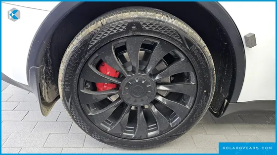 TESLA MODEL Y RWD