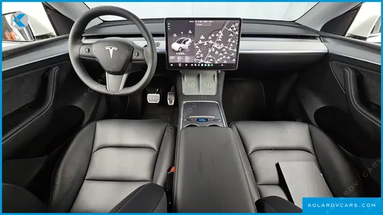TESLA MODEL Y RWD