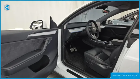 TESLA MODEL Y RWD