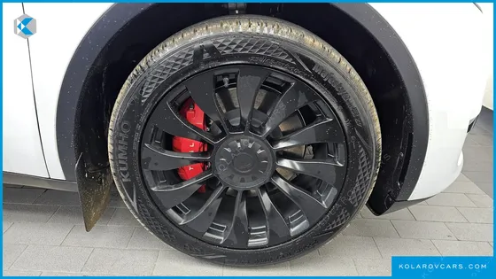 TESLA MODEL Y RWD