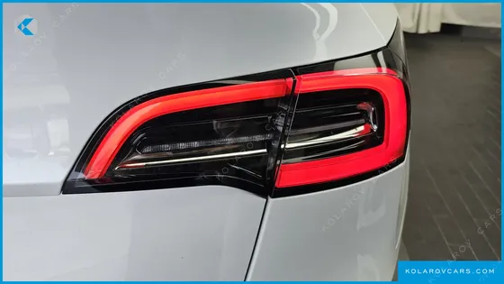 TESLA MODEL Y RWD