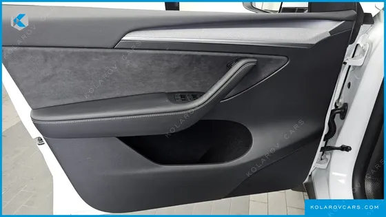 TESLA MODEL Y RWD
