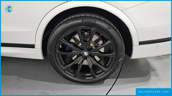 BMW X7 M60I XDRIVE M SPORT 6STR