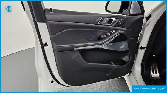BMW X7 M60I XDRIVE M SPORT 6STR