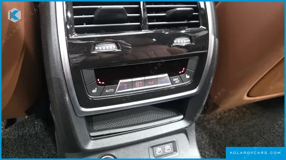 BMW X7 M60I XDRIVE M SPORT 6STR