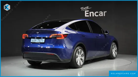 TESLA MODEL Y LONG RANGE AWD