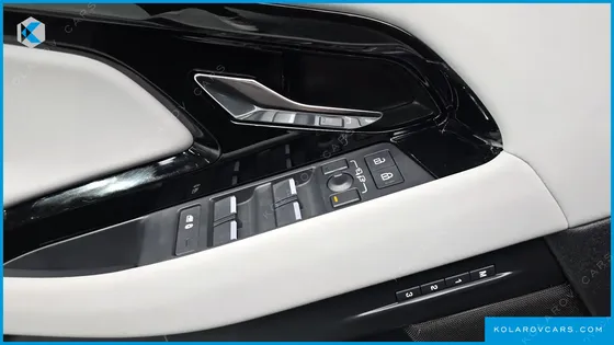 LAND ROVER RANGE ROVER EVOQUE P250 DYNAMIC SE