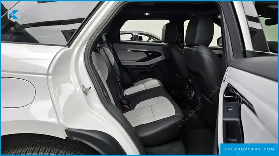 LAND ROVER RANGE ROVER EVOQUE P250 R-DYNAMIC SE