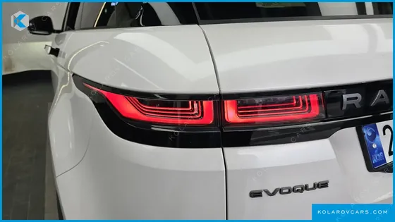 LAND ROVER RANGE ROVER EVOQUE P250 R-DYNAMIC SE