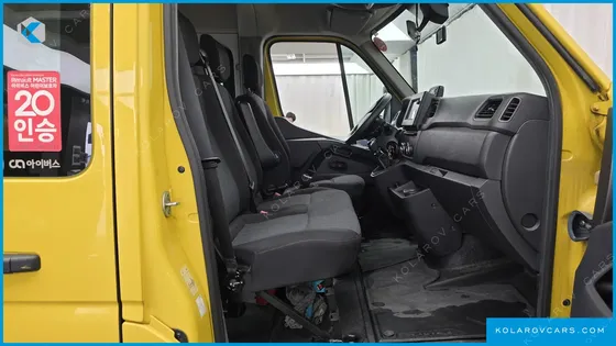 RENAULT KOREA MASTER SCHOOL BUS