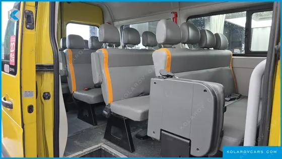 RENAULT KOREA MASTER SCHOOL BUS