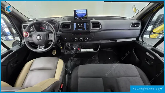 RENAULT KOREA MASTER SCHOOL BUS