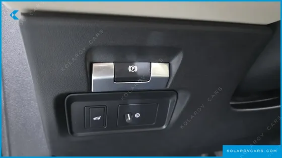 LAND ROVER DISCOVERY SPORT P250 SE