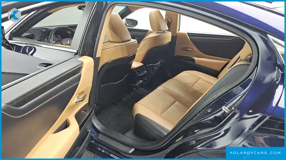 LEXUS ES LUXURY PLUS