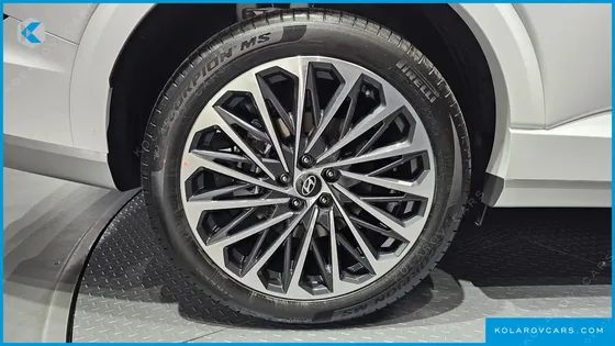 HYUNDAI PALISADE GASOLINE 2.5T 4WD 7-SEATER