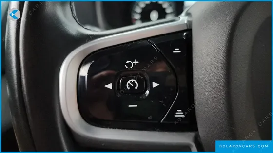 VOLVO XC90 B6 INSCRIPTION