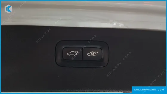 VOLVO XC90 B6 INSCRIPTION