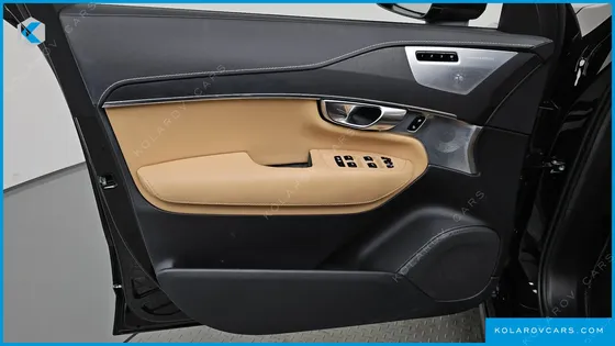VOLVO XC90 T8 ULTIMATE BRIGHT HYBRID