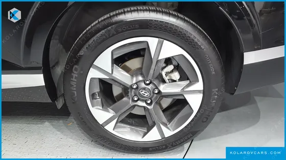 HYUNDAI PALISADE GASOLINE 2.5T 2WD 9-SEATER