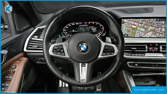BMW X5 M50D