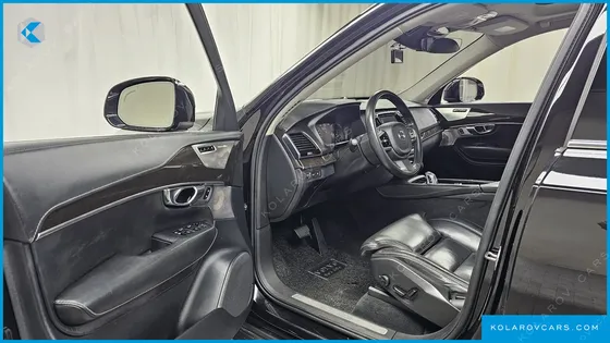 VOLVO XC90 T8 INSCRIPTION HYBIRD