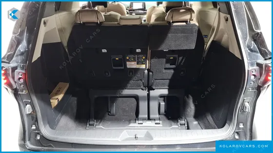 TOYOTA SIENNA 2.5 HYBRID AWD