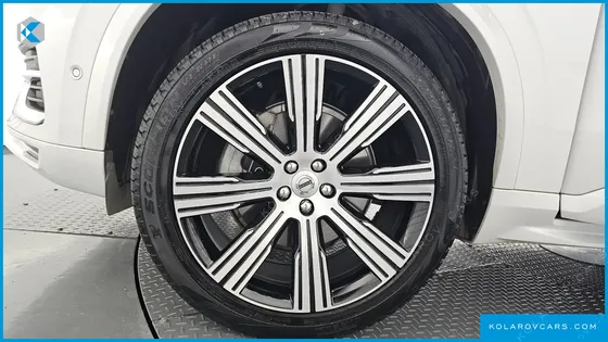 VOLVO XC90 B6 INSCRIPTION