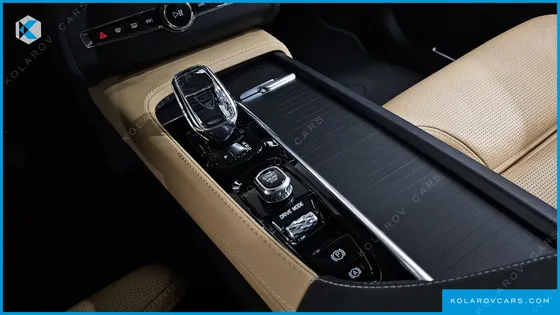 VOLVO XC90 B6 INSCRIPTION