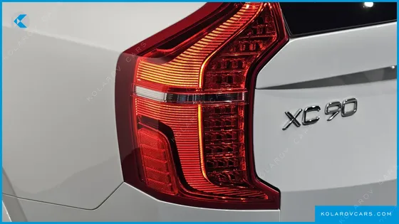 VOLVO XC90 B6 INSCRIPTION