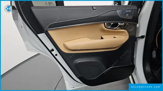 VOLVO XC90 B6 INSCRIPTION
