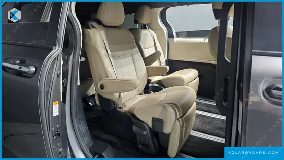 TOYOTA SIENNA 2.5 HYBRID AWD
