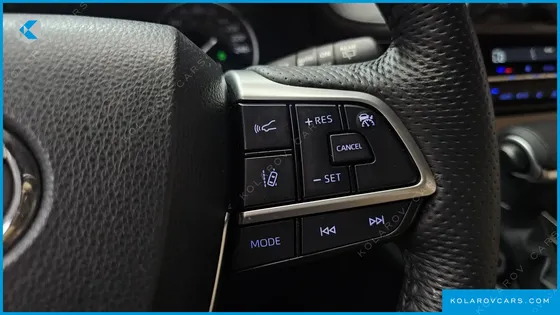 TOYOTA SIENNA 2.5 HYBRID AWD