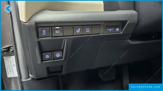 TOYOTA SIENNA 2.5 HYBRID AWD