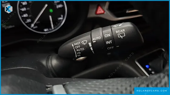 TOYOTA SIENNA 2.5 HYBRID AWD