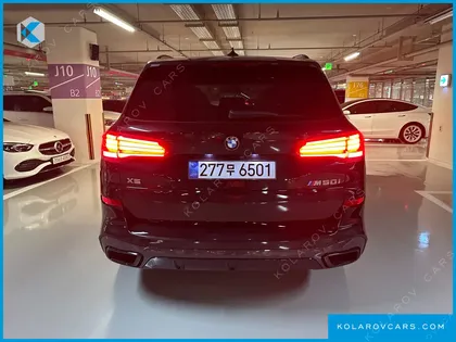 BMW X5 M50I