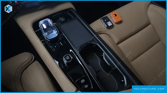 VOLVO XC90 B6 ULTRA BRIGHT